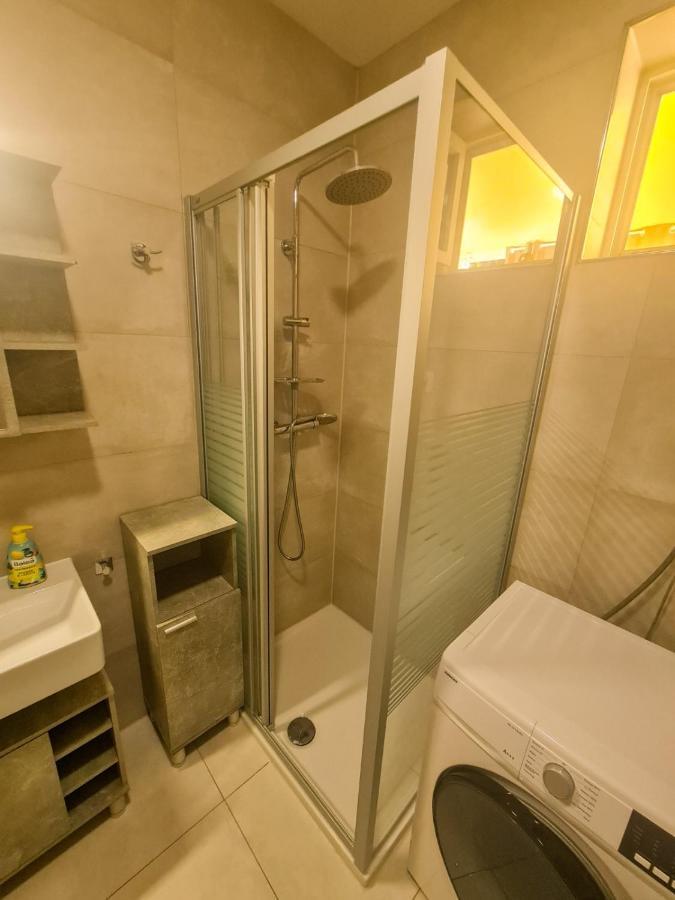 Leon Apartment Senj  Luaran gambar