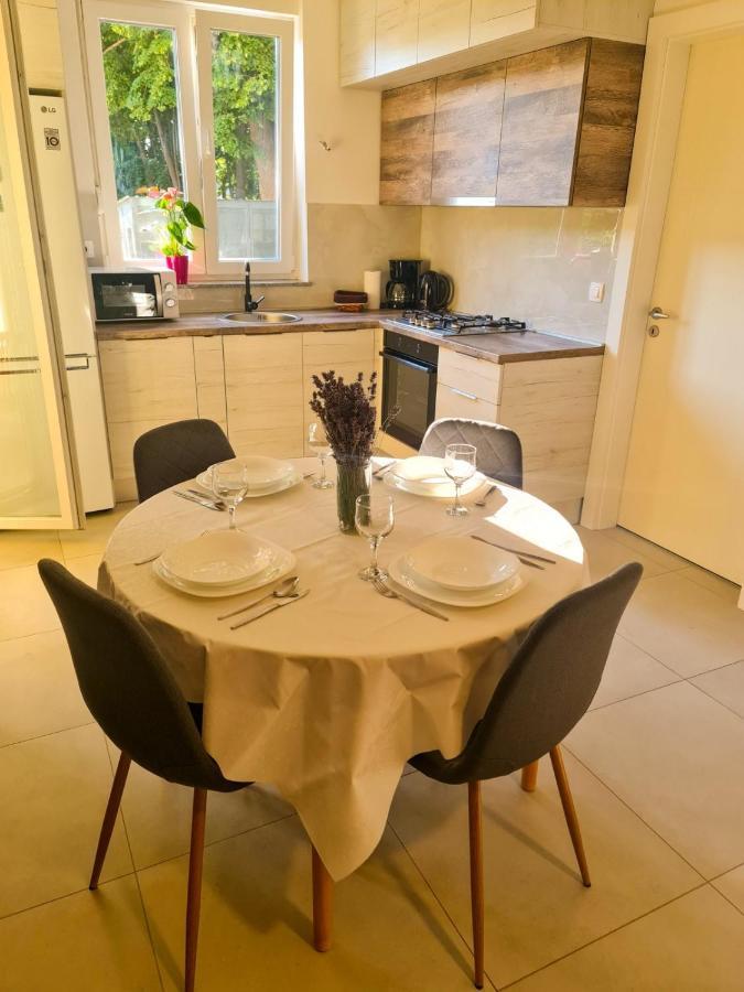 Leon Apartment Senj  Luaran gambar
