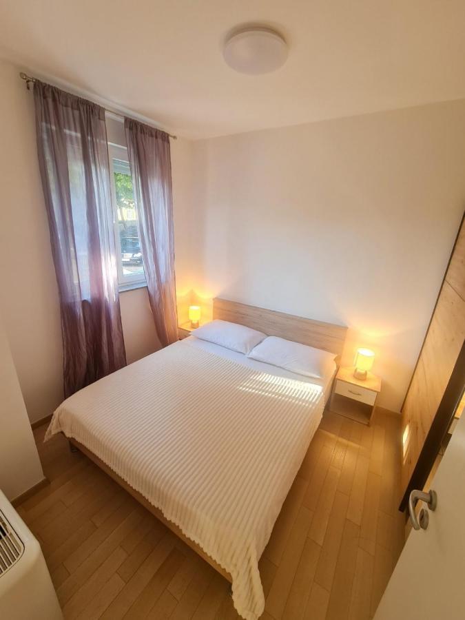 Leon Apartment Senj  Luaran gambar