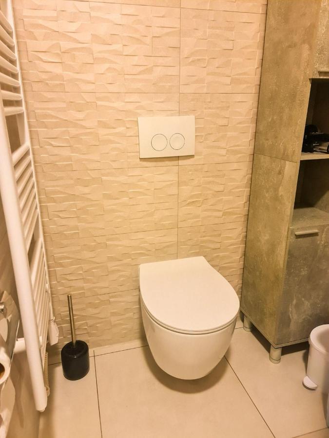 Leon Apartment Senj  Luaran gambar