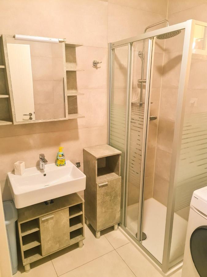 Leon Apartment Senj  Luaran gambar