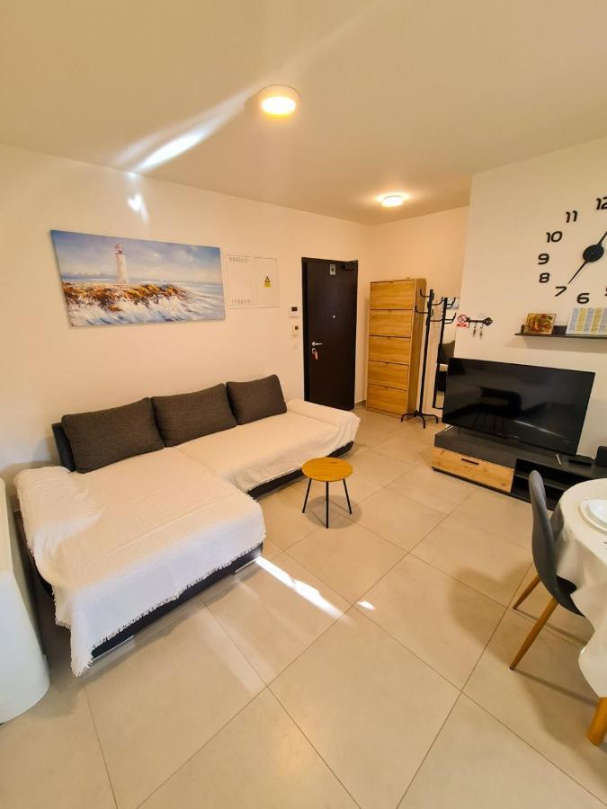 Leon Apartment Senj  Luaran gambar
